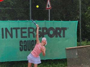 U12HEF1