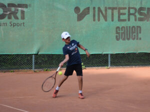 U15-HEF4